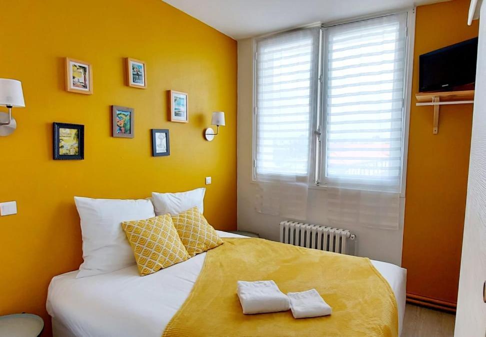 Hotel La Croisette & Restaurant Bistrot Gantier En Centre Ville Royan Eksteriør billede
